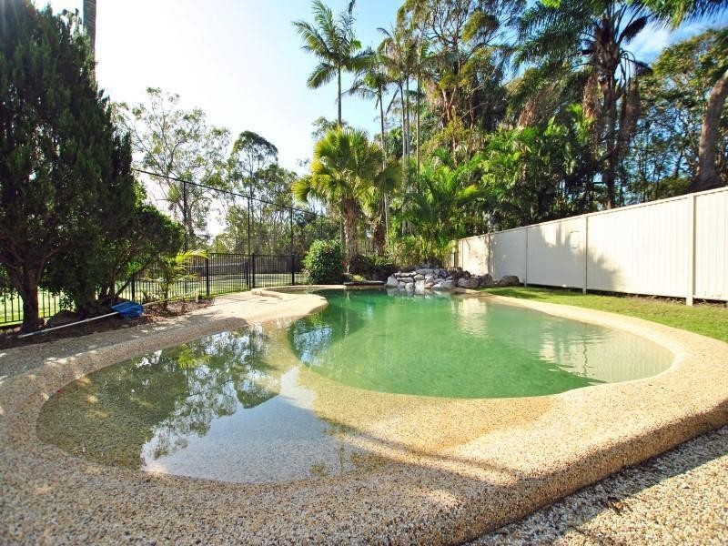 16 Casuarina Drive, Little Mountain QLD 4551