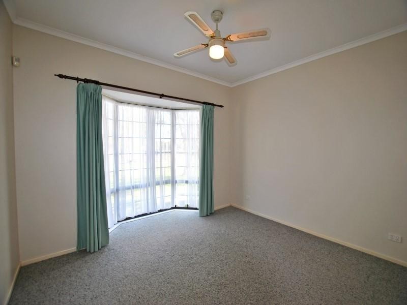 16 Casuarina Drive, Little Mountain QLD 4551