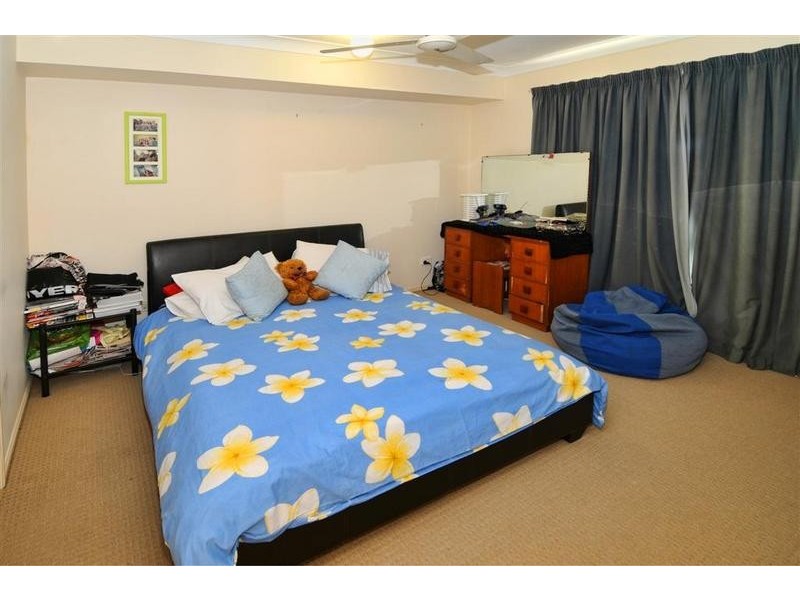 10 Caulfield Close, Little Mountain QLD 4551