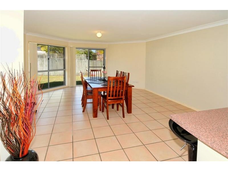 10 Caulfield Close, Little Mountain QLD 4551