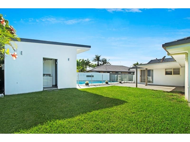 22 Caulfield Close, Little Mountain QLD 4551
