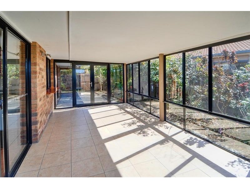 7 Caulfield Close, Little Mountain QLD 4551
