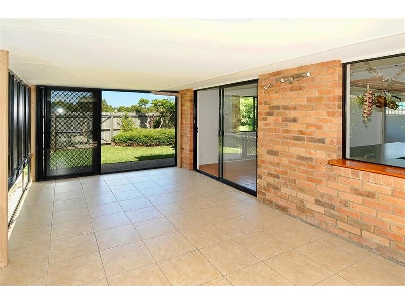 7 Caulfield Close, Little Mountain QLD 4551