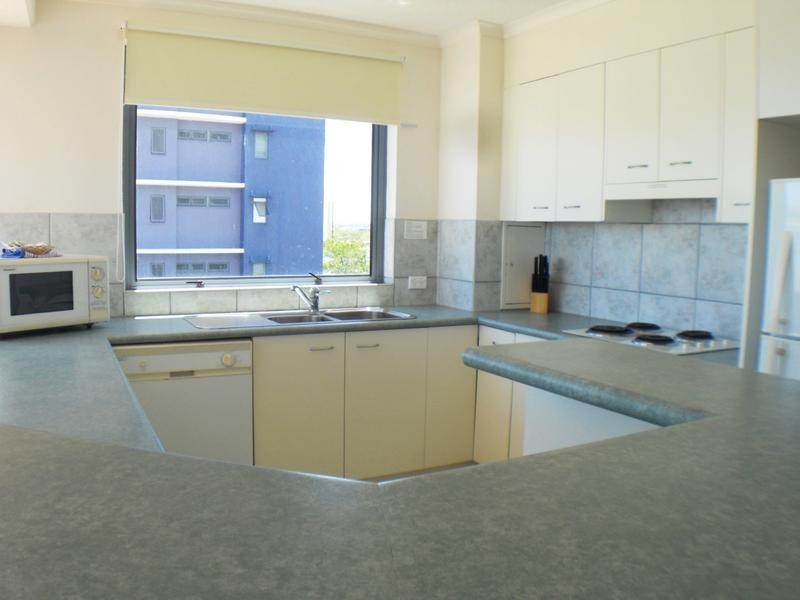 16/ 30 Minchinton Street, Caloundra QLD 4551