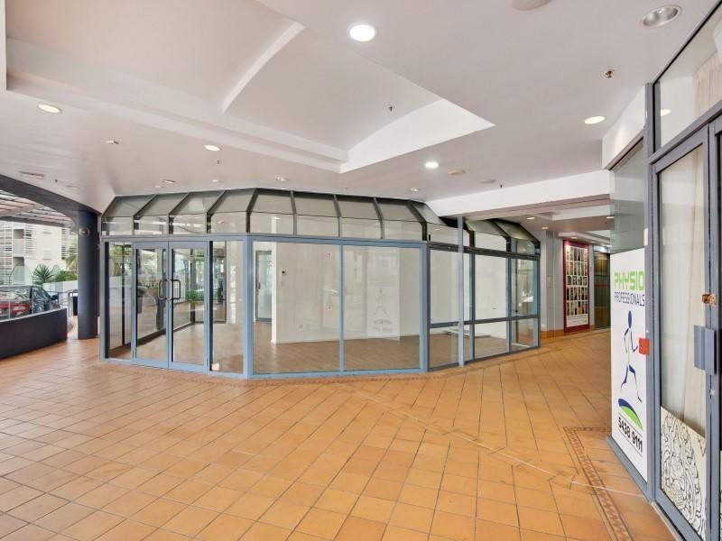 2/ 30 Minchinton Street, Caloundra QLD 4551