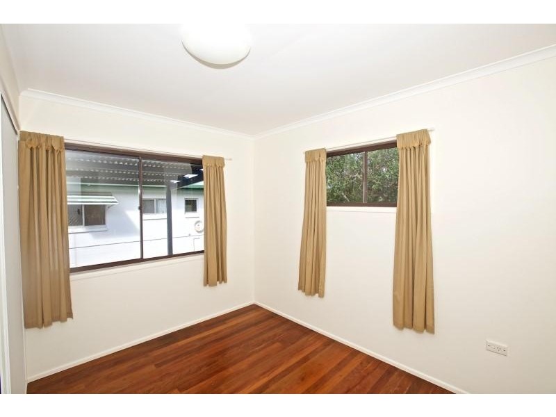 16 Churchill Street, Golden Beach QLD 4551