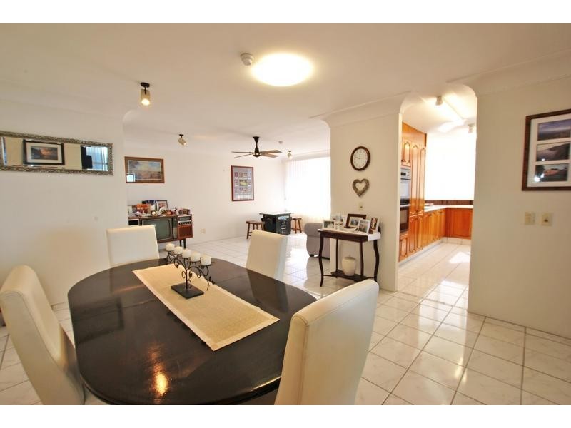 10/ 39 Canberra Terrace, Kings Beach QLD 4551