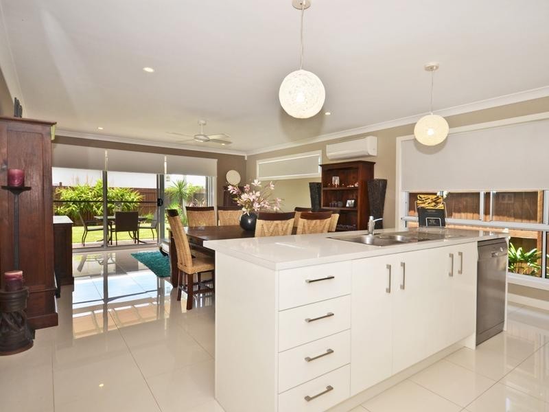 20 Cobalt Crescent, Caloundra West QLD 4551