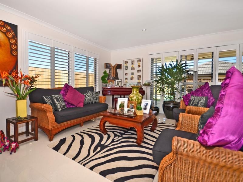 45 Cobalt Crescent, Caloundra West QLD 4551