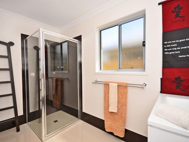 45 Cobalt Crescent, Caloundra West QLD 4551