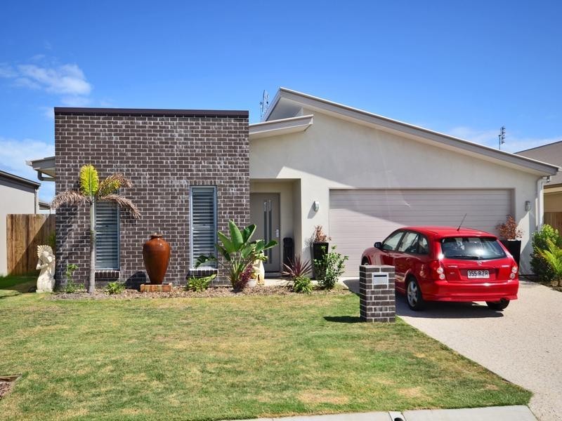 45 Cobalt Crescent, Caloundra West QLD 4551
