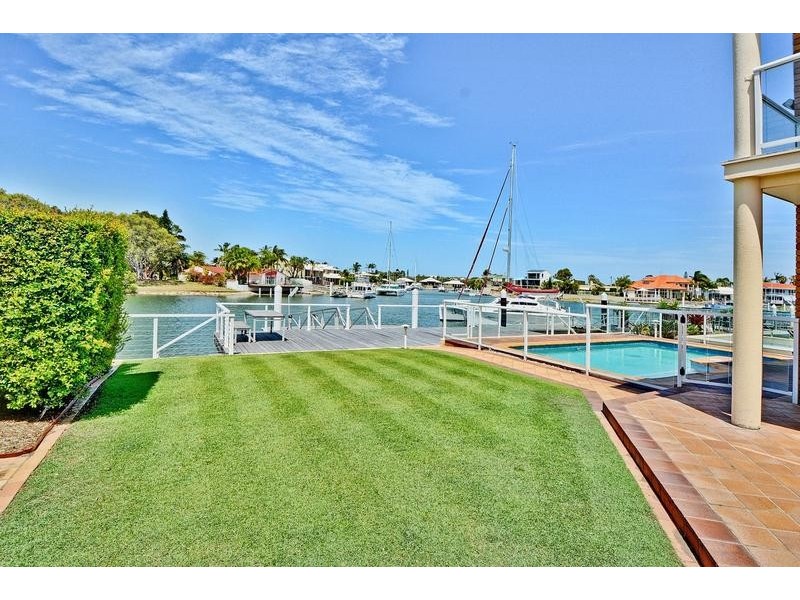 20 Coomaroo Crescent, Minyama QLD 4575