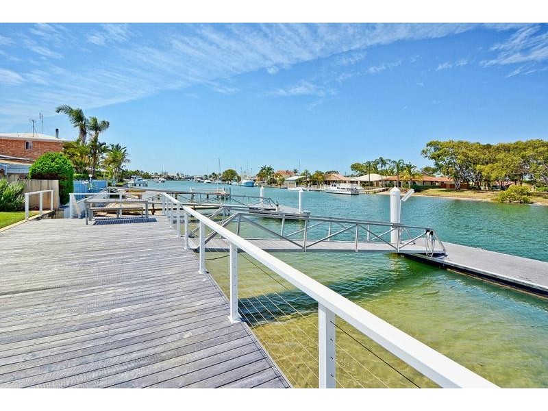 20 Coomaroo Crescent, Minyama QLD 4575