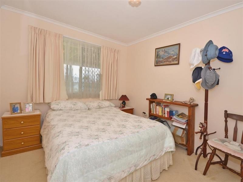 18 Coonowrin Street, Battery Hill QLD 4551