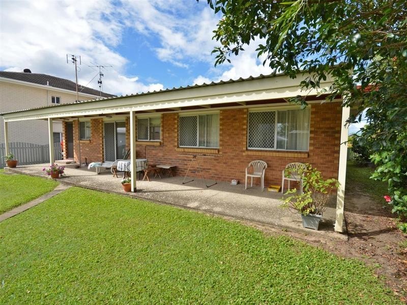 18 Coonowrin Street, Battery Hill QLD 4551