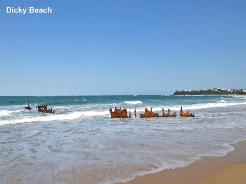 18 Coonowrin Street, Battery Hill QLD 4551