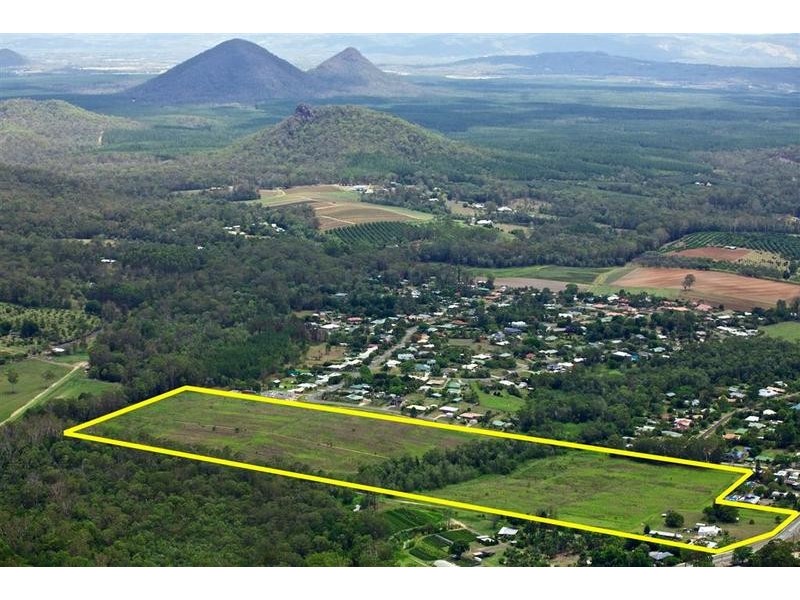 Glass House Mountains QLD 4518