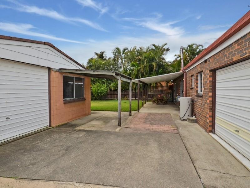 3 Coongarra Esplanade, Wurtulla QLD 4575