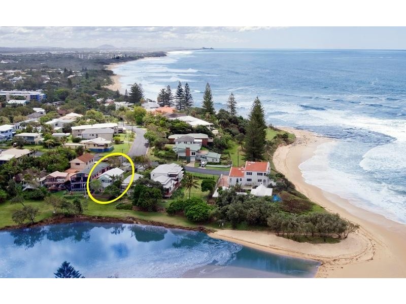 10 Cooroora Street, Dicky Beach QLD 4551
