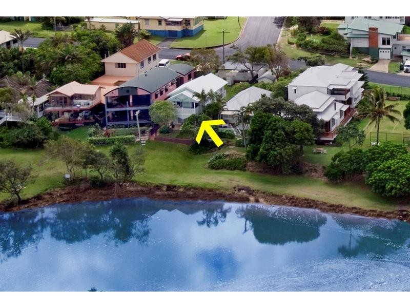 10 Cooroora Street, Dicky Beach QLD 4551