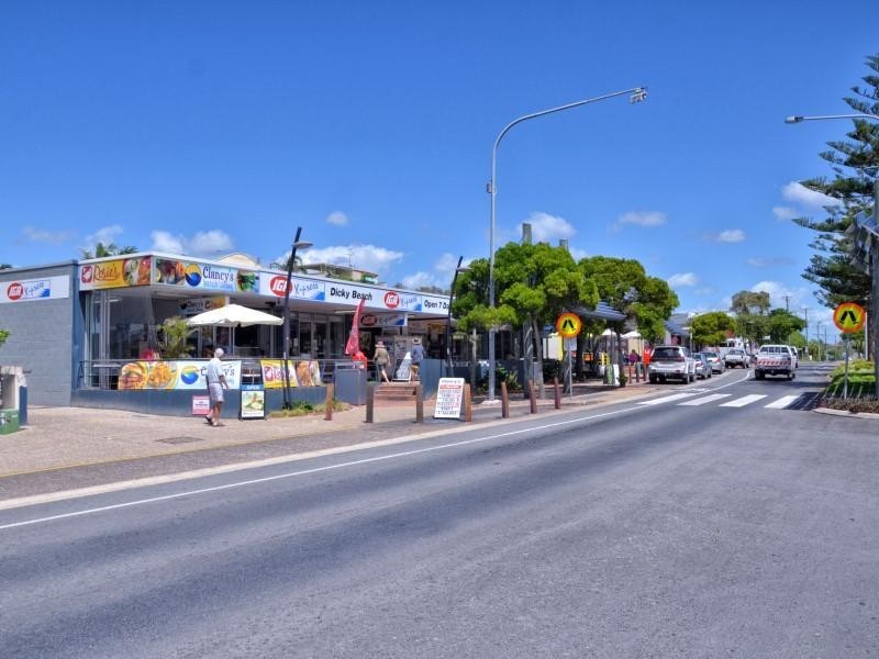 106 Cooroora Street, Dicky Beach QLD 4551