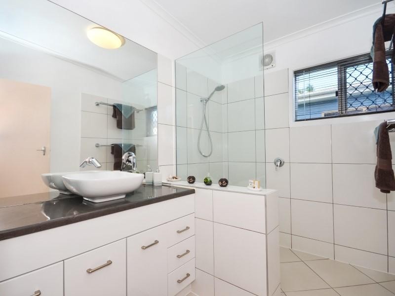 68 Cooroora Street, Dicky Beach QLD 4551