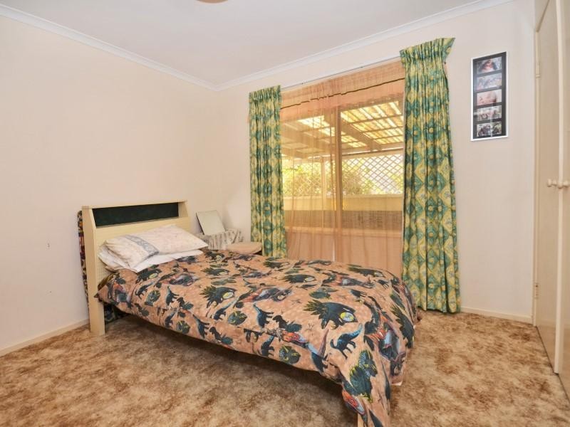 64 Coronation Avenue, Golden Beach QLD 4551