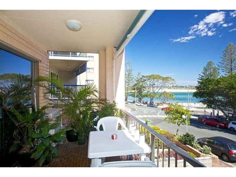 1/ 61 Minchinton Street, Caloundra QLD 4551