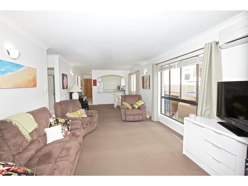 1/ 61 Minchinton Street, Caloundra QLD 4551