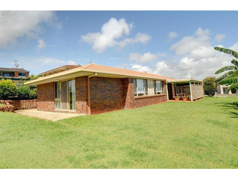 12 Cromwell Street, Battery Hill QLD 4551