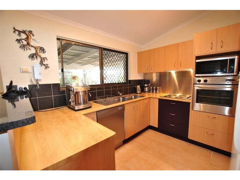 26 Crusader Street, Battery Hill QLD 4551