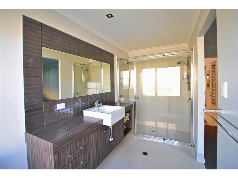 13 Cullen Drive, Little Mountain QLD 4551