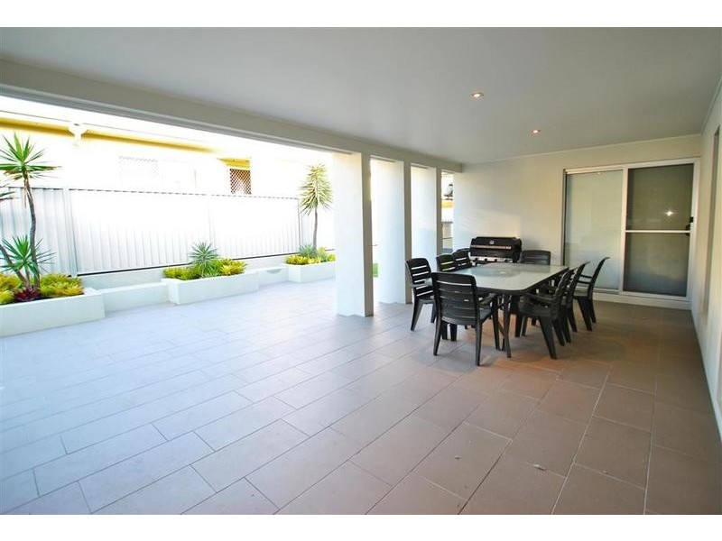 13 Cullen Drive, Little Mountain QLD 4551