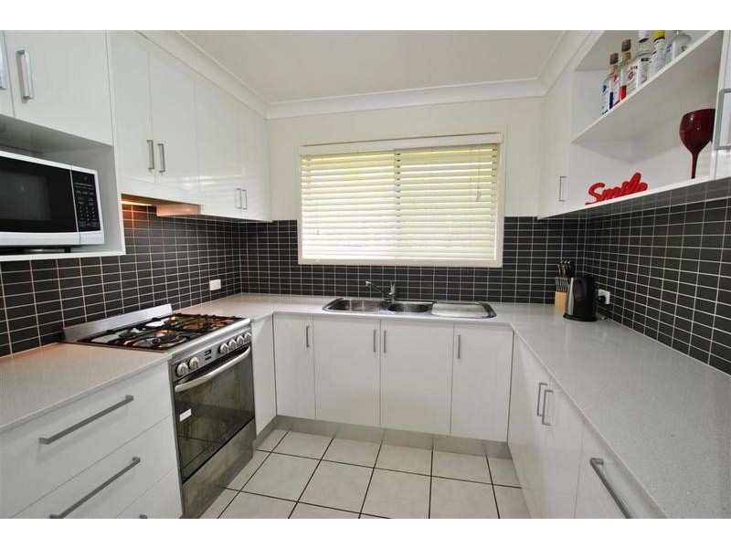 17 Culla Culla Street, Battery Hill QLD 4551