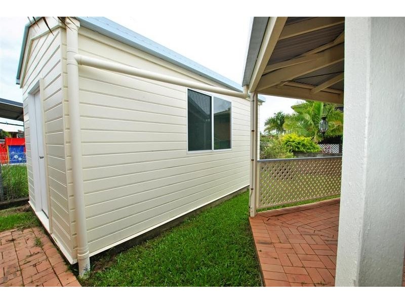 17 Culla Culla Street, Battery Hill QLD 4551