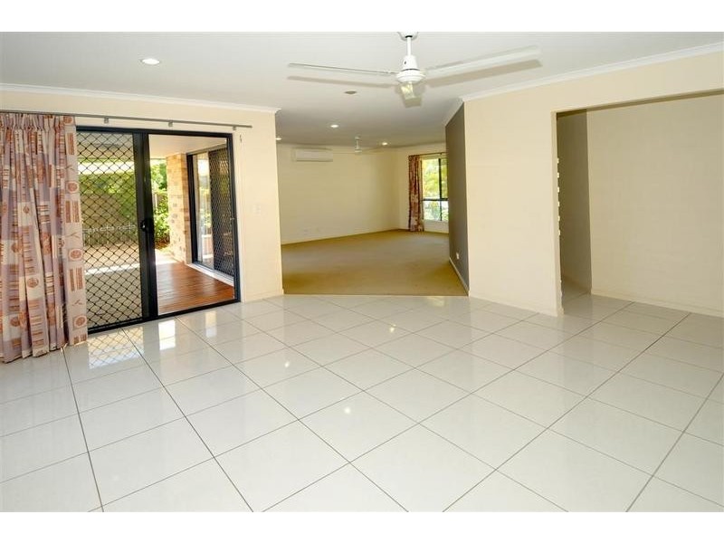 Little Mountain QLD 4551