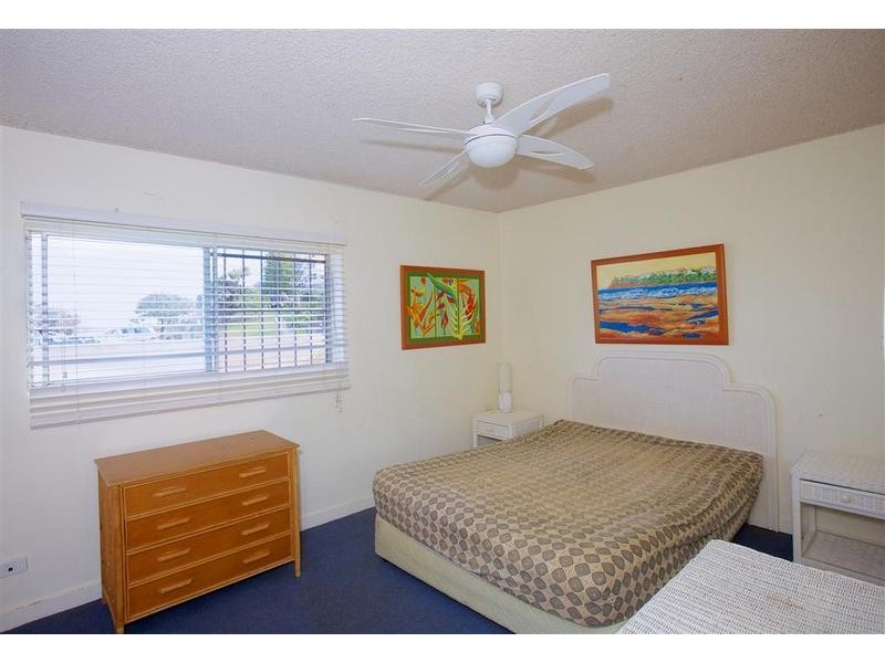 10/ 5 Dingle Avenue, Kings Beach QLD 4551