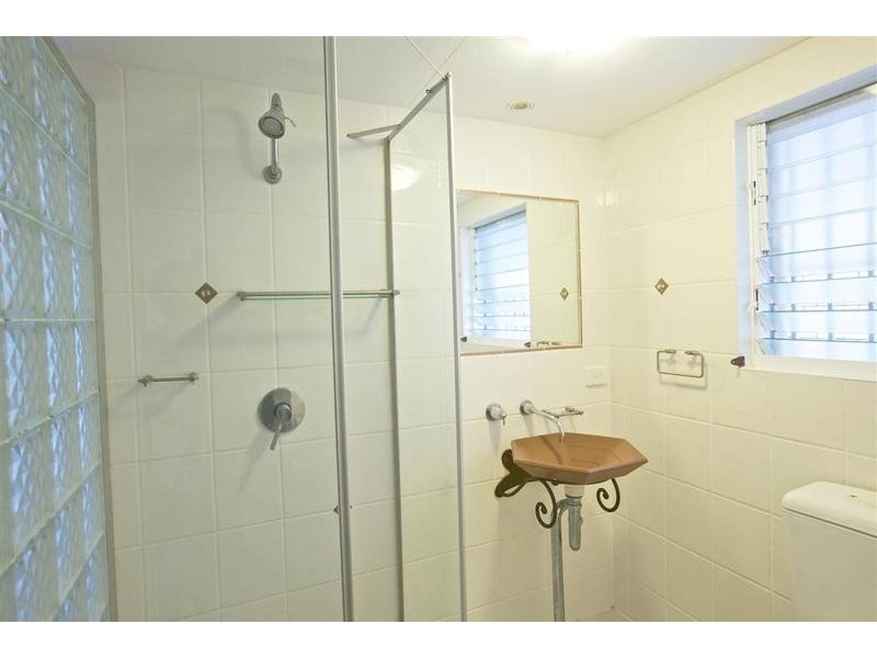 10/ 5 Dingle Avenue, Kings Beach QLD 4551