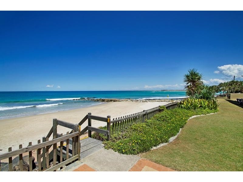 5 Dingle Avenue, Kings Beach QLD 4551