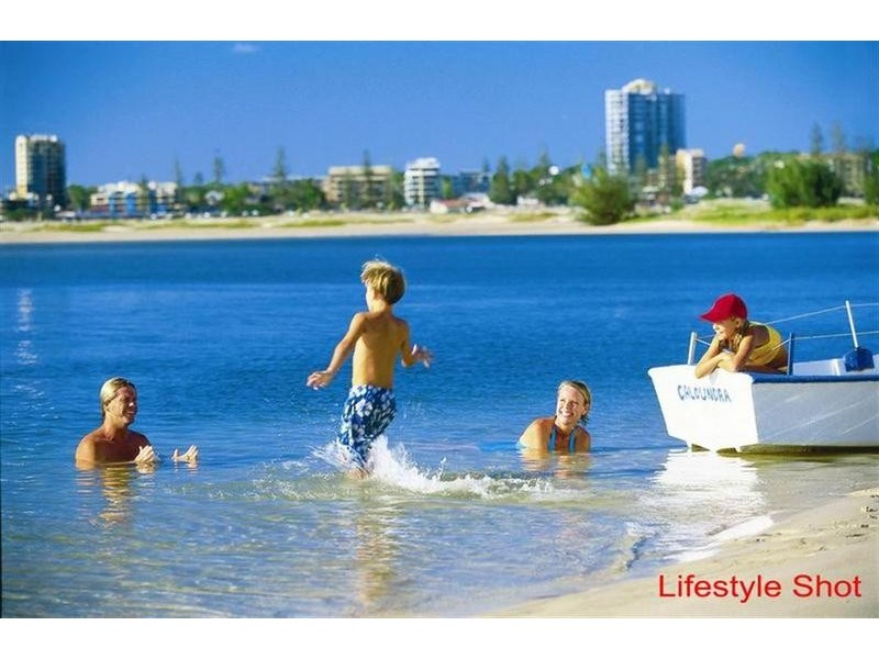 16 Cumberland Crescent, Caloundra QLD 4551