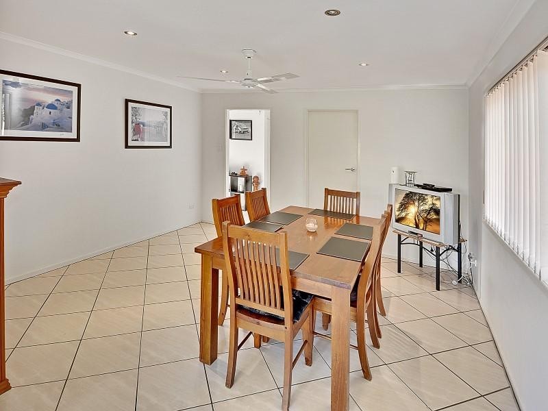 12 Currong Street, Minyama QLD 4575