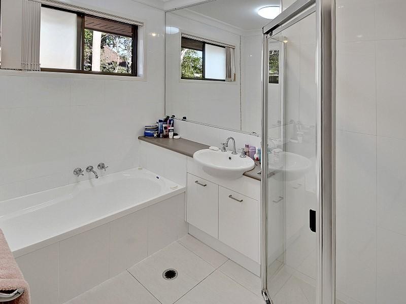 12 Currong Street, Minyama QLD 4575