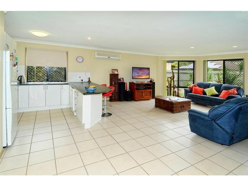 18 Dawson Street, Currimundi QLD 4551