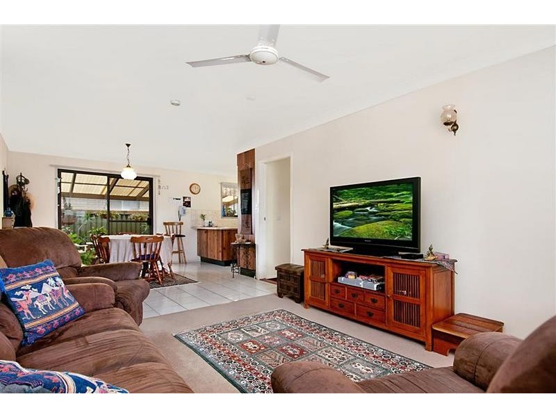 1/ 65 Lamerough Parade, Golden Beach QLD 4551