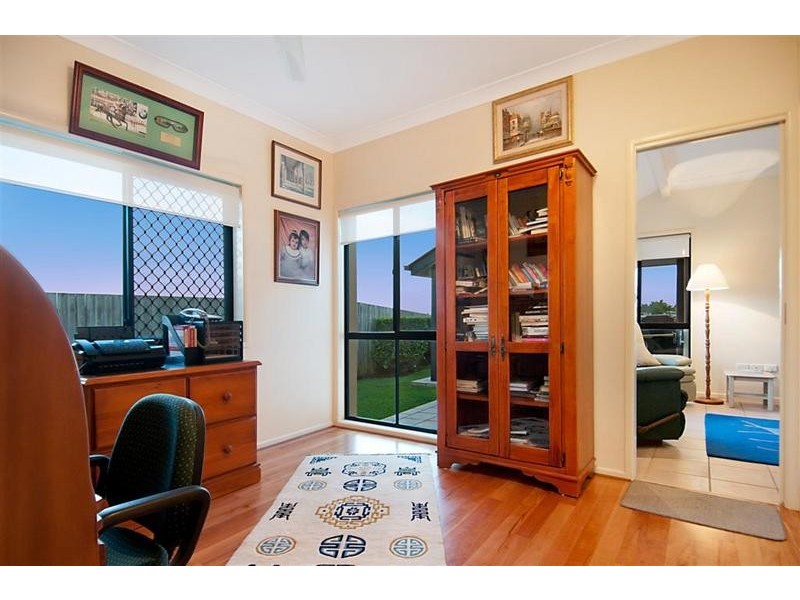 9 Delisser Place, Pelican Waters QLD 4551