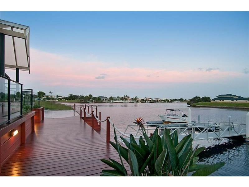 9 Delisser Place, Pelican Waters QLD 4551