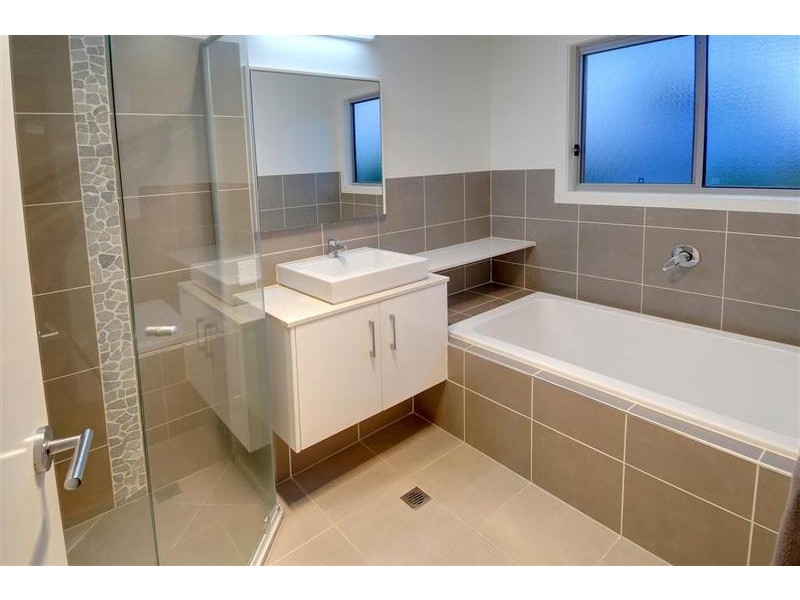 Dicky Beach QLD 4551