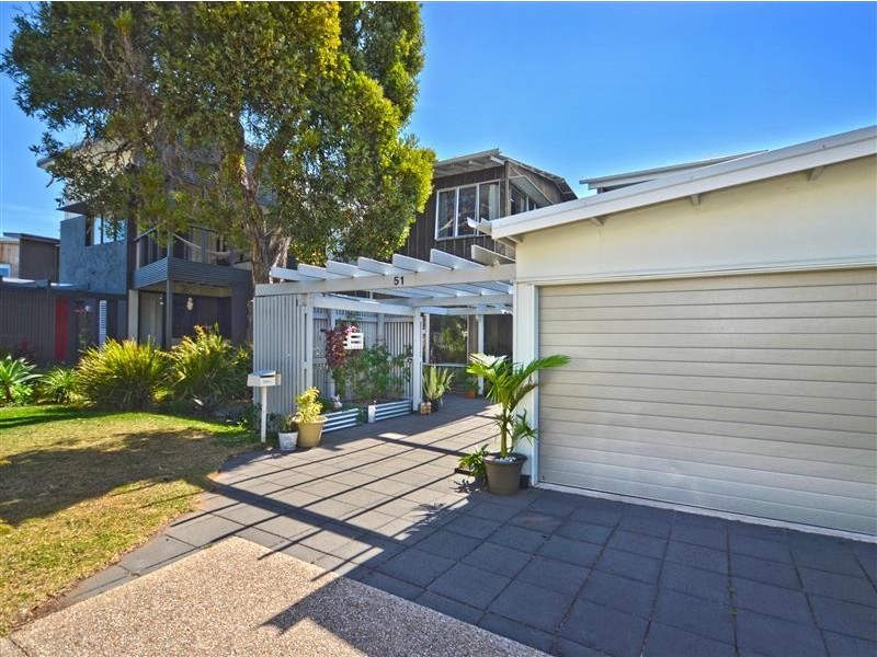 51 Dicky Beach Close, Dicky Beach QLD 4551