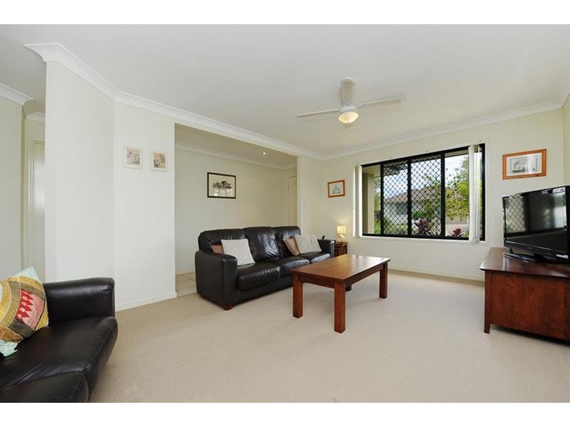 9 Donnelly Place, Caloundra West QLD 4551