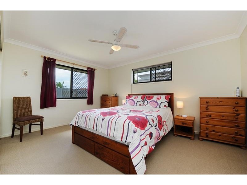 9 Donnelly Place, Caloundra West QLD 4551